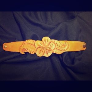 Hand tooled leather bracelet